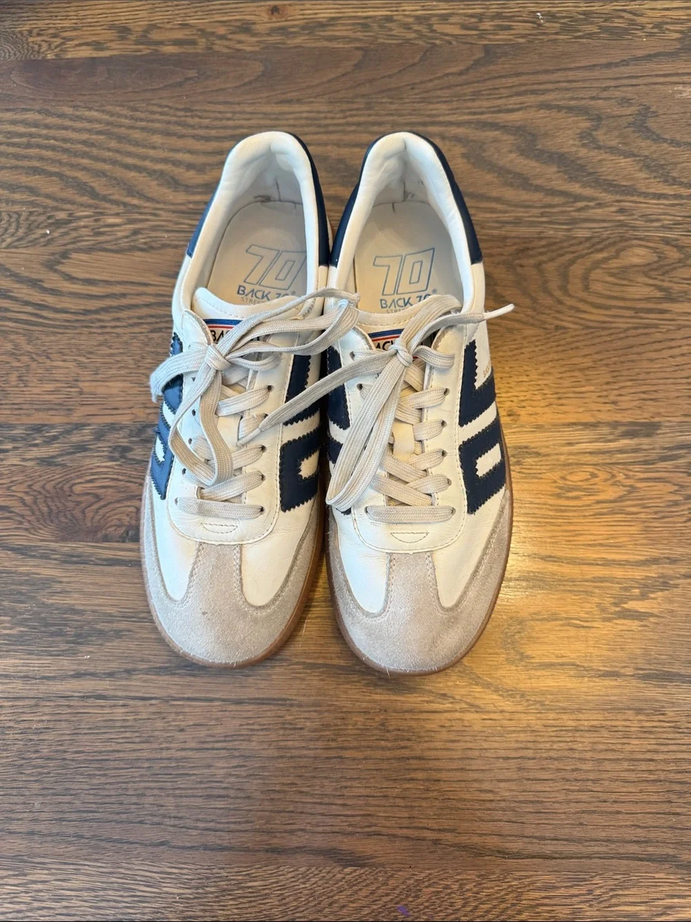 Back 70 Retro Trainer Sneakers in Navy & Cream